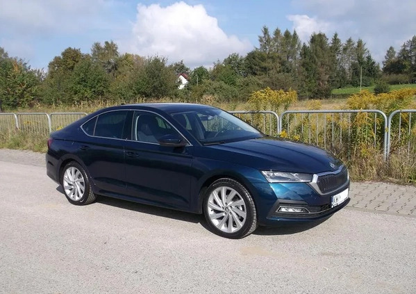 Skoda Octavia cena 113000 przebieg: 6000, rok produkcji 2022 z Wieliczka małe 56